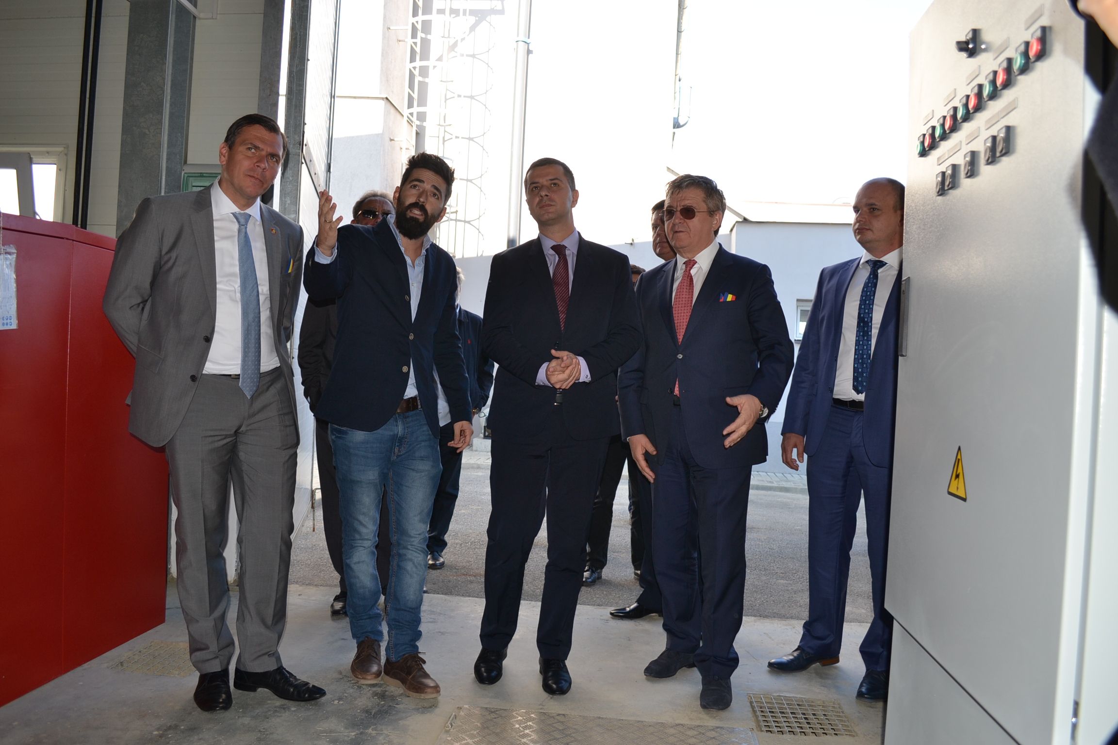 După peste DOUĂ DECENII de aşteptare. APĂ POTABILĂ, la standarde UE, pentru 50.000 de locuitori din judeţ