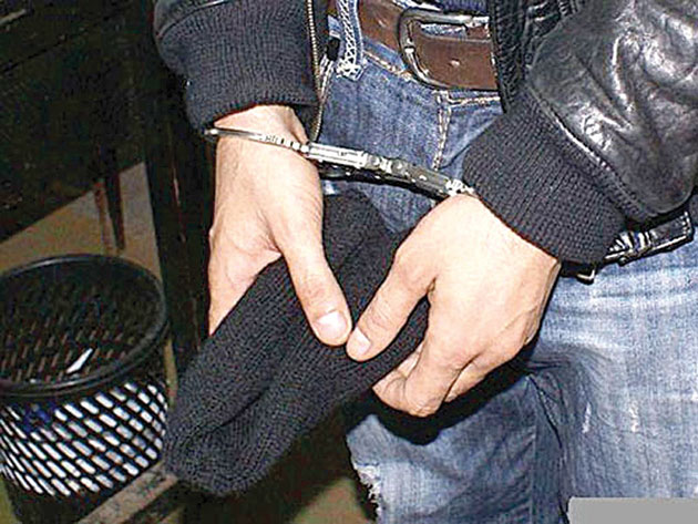 A încercat să fure din magazin, dar a ajuns în arest