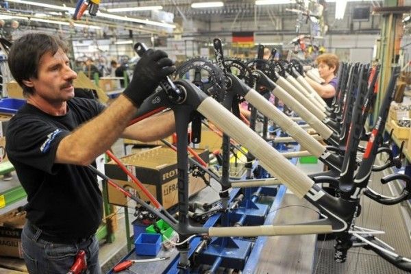 LOCURI de MUNCĂ din BELŞUG în GERMANIA. Sătmărenii pot depune CERERI la AJOFM