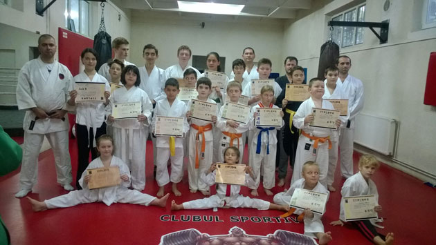 Examen de centură la Okinawa