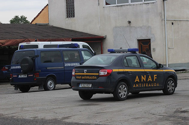 Evazioniştii români şi ucraineni  şi-au dat mâna