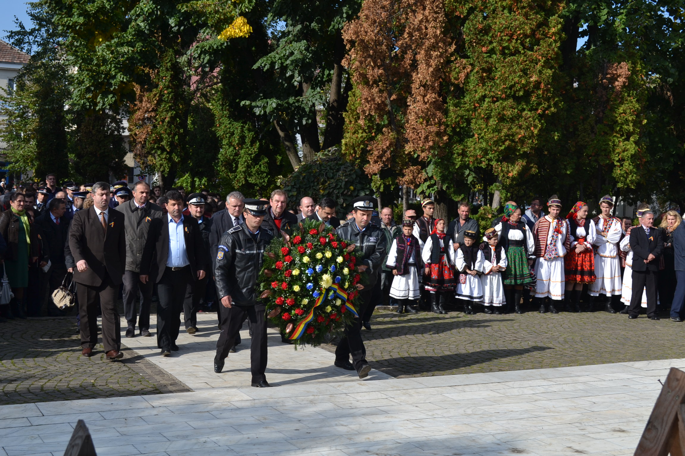 ZIUA ARMATEI, sărbătorită la NEGREŞTI
