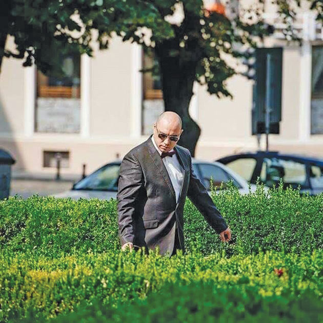 Poliţist “incoruptibil” prins cu ţigări  de contrabandă