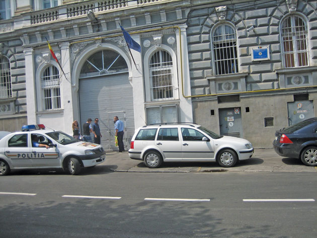 Un singur psiholog pentru 560 de deţinuţi