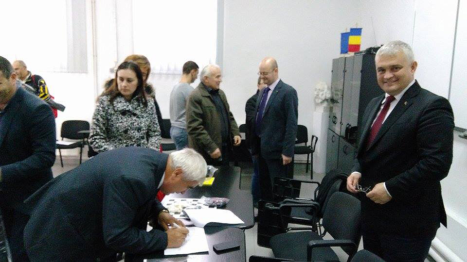 Garnituri noi pentru şcolile sătmărene