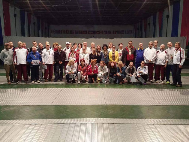 Seniorii şi-au încrucişat armele la Satu Mare