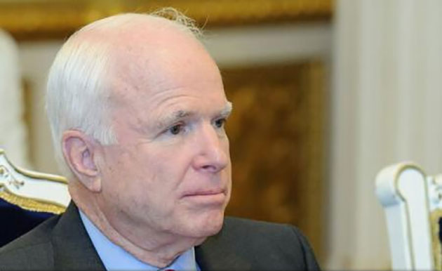 Siria: Doi senatori americani vor 100.000 de soldați străini contra SI