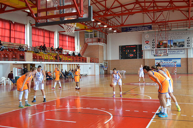 Duel inegal în etapa a 11-a