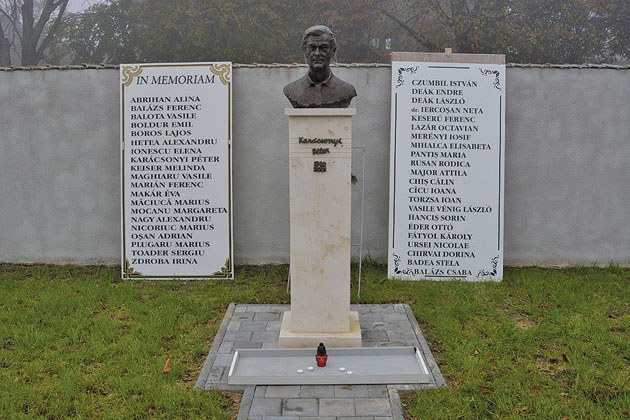 În memoria oamenilor de cultură careieni