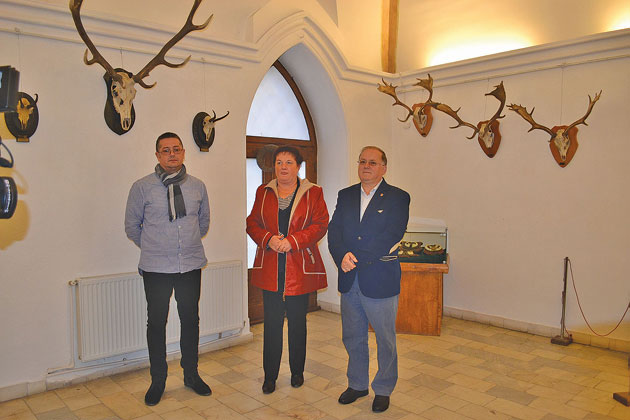 Trofeele de vânătoare ale lui Nicolae Ceauşescu, expuse la Satu Mare