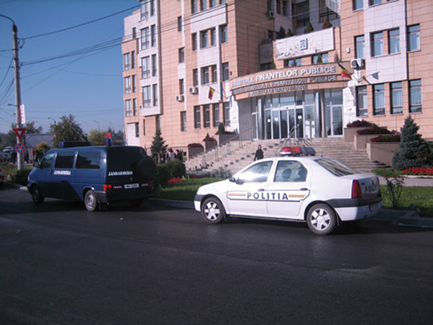 Finanţiştii sătmăreni nu au fost ieri  în grevă