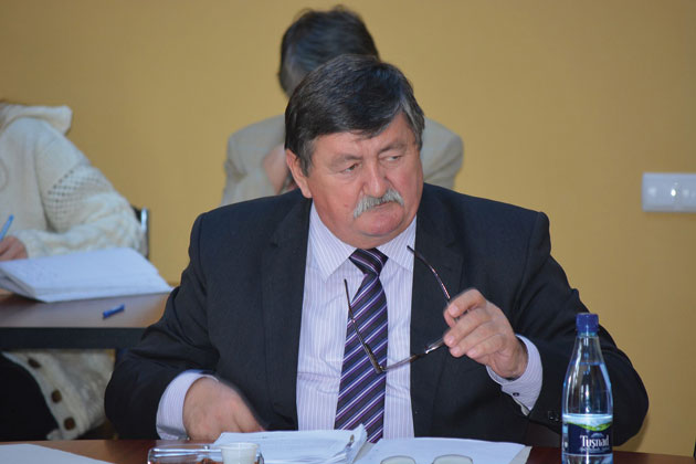 Pompierii cer ignifugarea acoperişurilor unităţilor de învăţământ din Carei