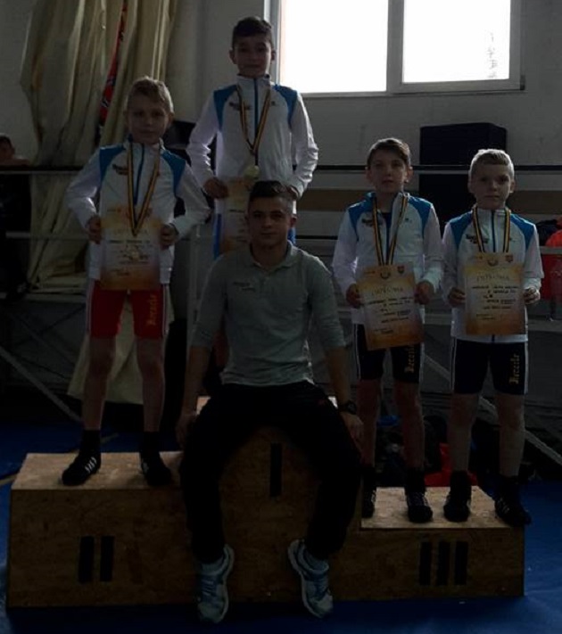 Lupte / Zece podiumuri la Timişoara