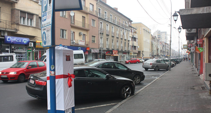 Parcări GRATUITE de SĂRBĂTORI. APELUL primarului către STRANIERI