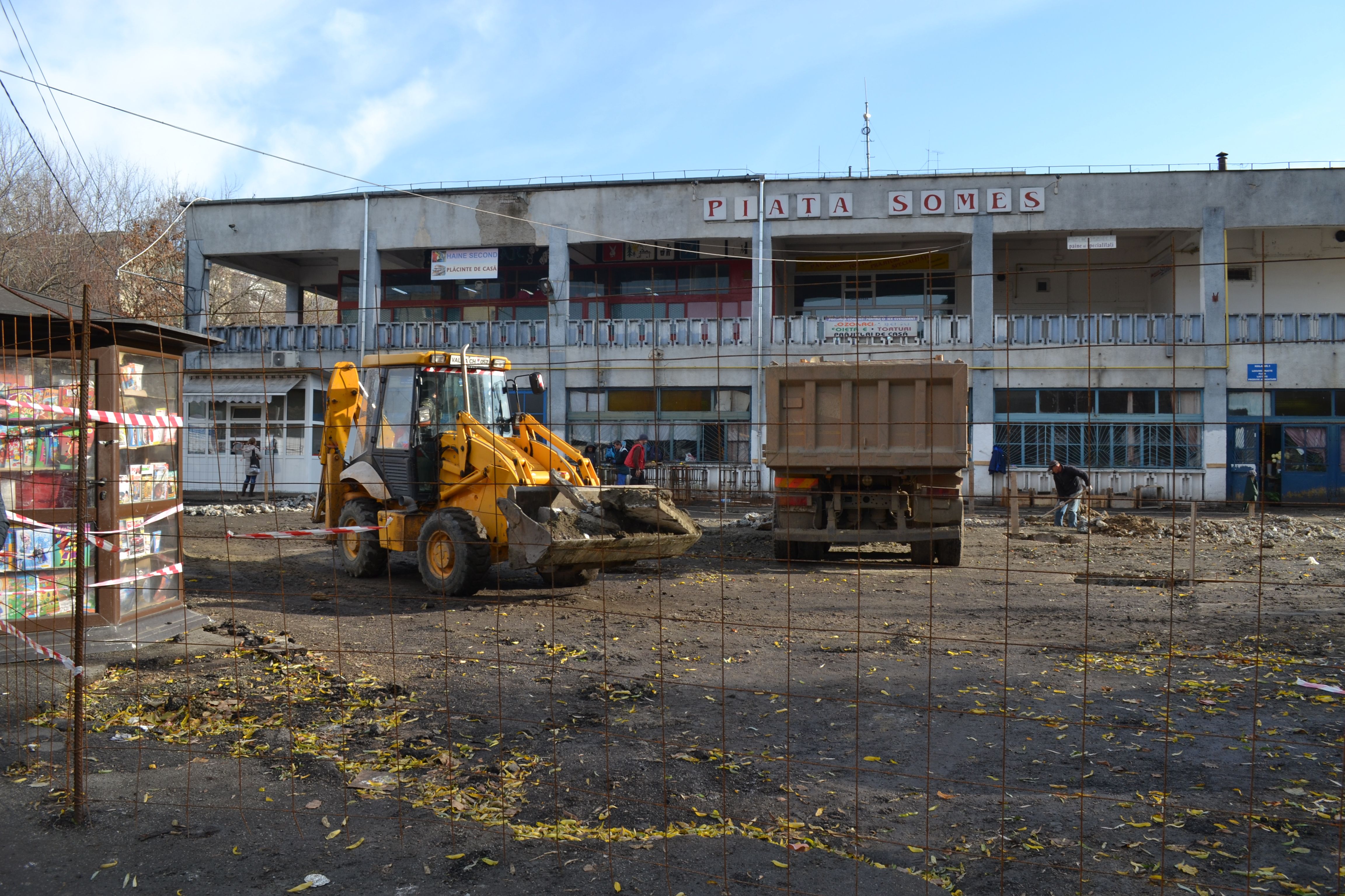 LUCRĂRI intense la Piaţa SOMEŞ. Este DECOPERTAT platoul