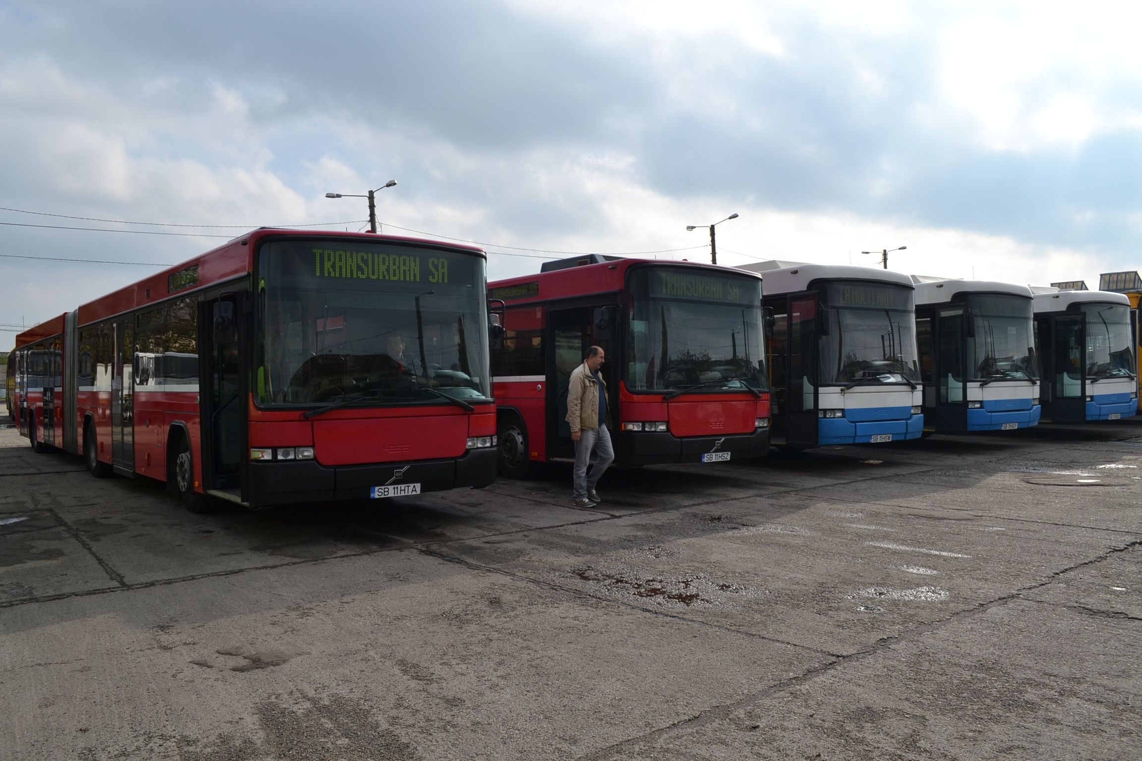 Autobuze NOI pentru SĂTMĂRENI. Acestea vor fi puse în CURSĂ începând de MÂINE