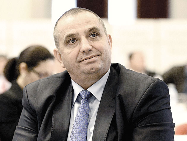 Familia Unicarm se solidarizează cu răniţii din Bucureşti