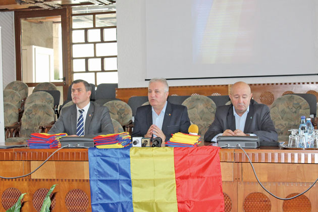 Manifestări ample, dar sobre de Ziua Naţională la Satu Mare