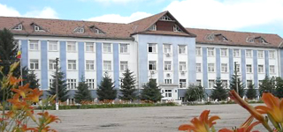 Guvernul ÎNFIINŢEAZĂ un CENTRU pentru IMIGRANŢI la TĂŞNAD! SUTE de REFUGIAŢI sunt aşteptaţi în judeţ