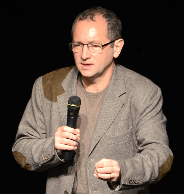 Demnitatea, prezentată  sătmărenilor de Dan Puric