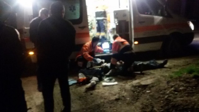 Tânăr SALVAT de la MOARTE de AMBULANŢIERI