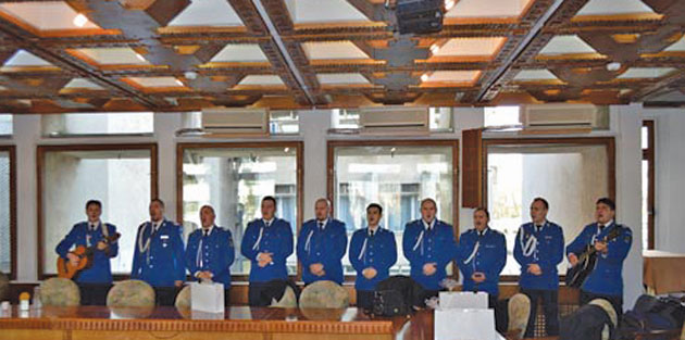 Jandarmii au colindat Prefectura Satu Mare