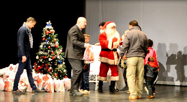 Moşul Nord Vest TV le-a adus din nou bucurie copiilor sătmăreni