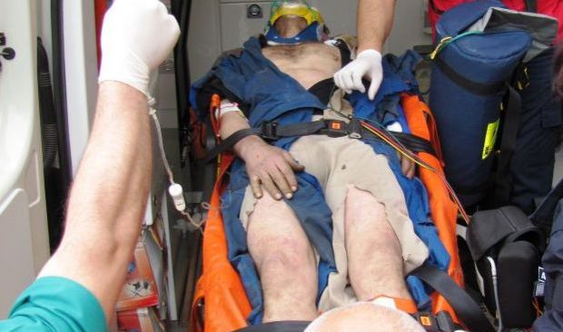 Un muncitor a CĂZUT de la ÎNĂLŢIME şi a ajuns la URGENŢE. Totul s-a lăsat cu DOSAR PENAL