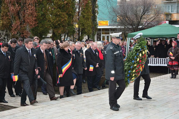 Oşenii au sărbătorit solemn ziua de 1 Decembrie