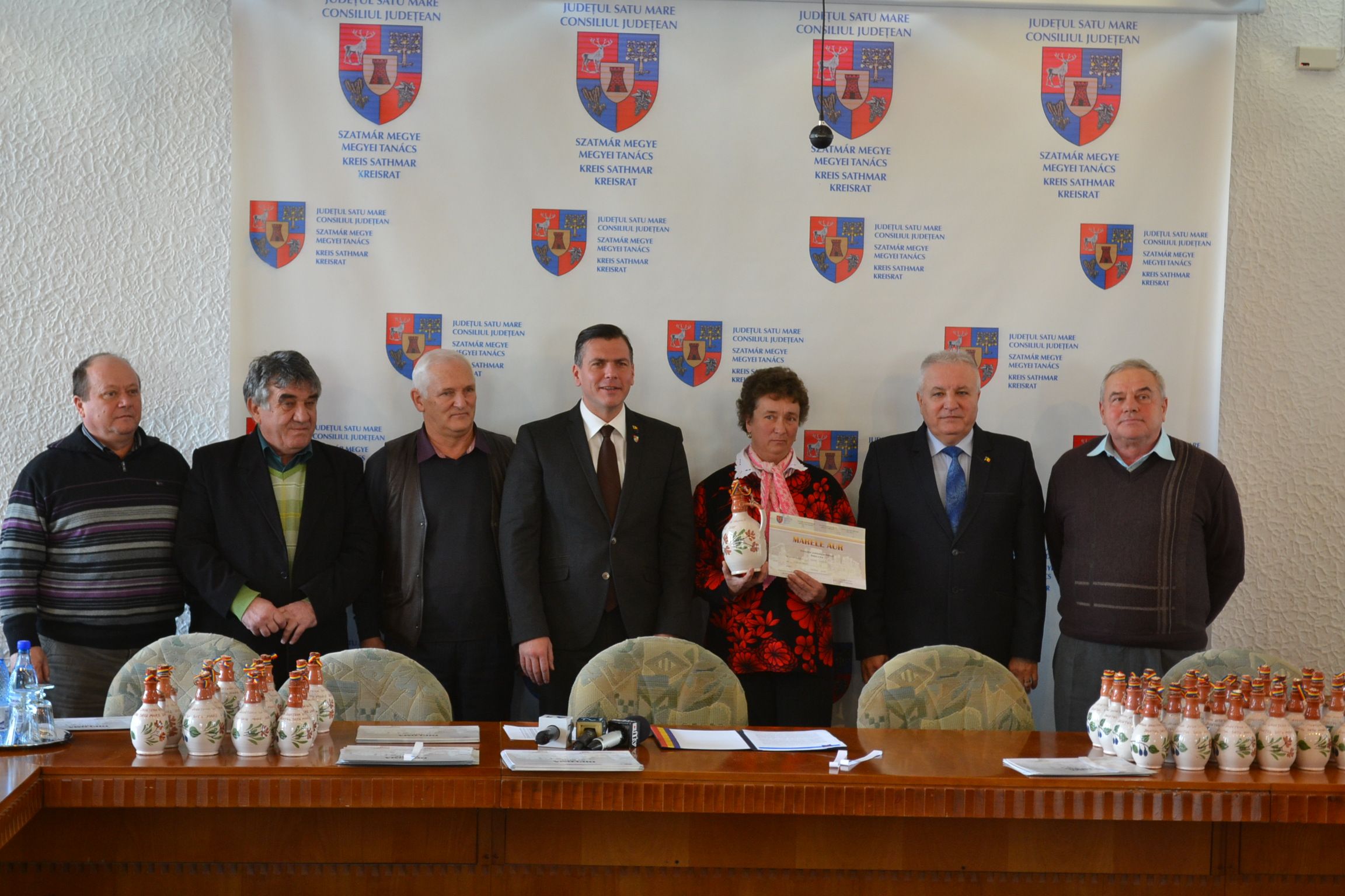 Cea mai BUNĂ PĂLINCĂ din judeţ, făcută de o FEMEIE. Vezi cine a luat MARELE AUR