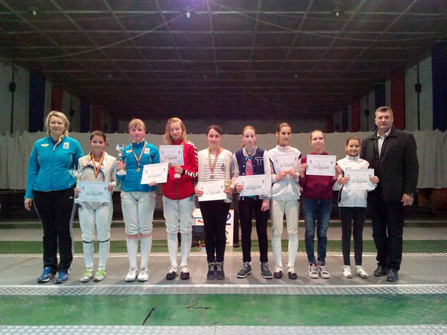 Melissa Korossy a cucerit Cupa 1 Decembrie la floretă