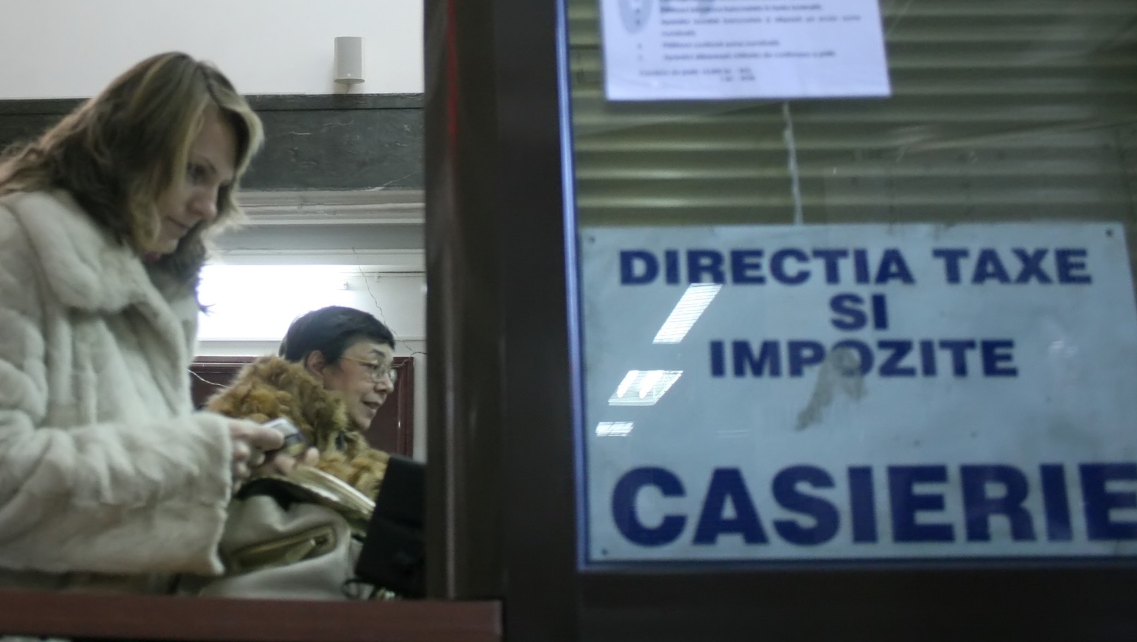 Plata TAXELOR şi IMPOZITELOR locale. Vezi aici de CÂND pot fi ACHITATE