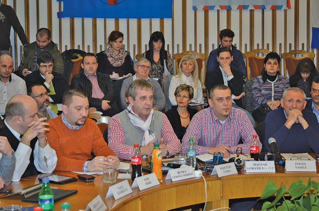 Blat politic perfect pentru buget