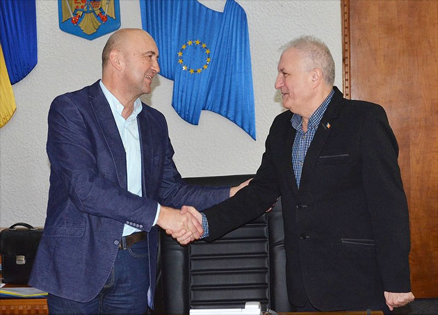 Predare elegantă de ştafetă