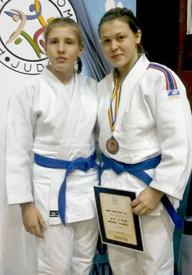 Un bronz în familie!