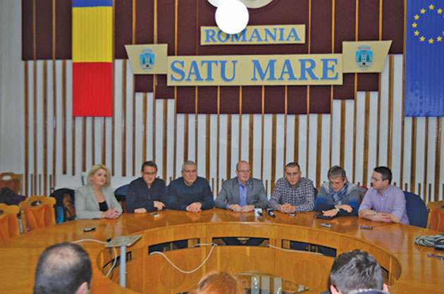 UDMR și PNL au cerut amânarea ședinței de buget