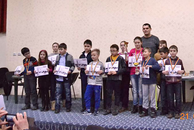 Peste 60 de participanți la turneele de la Satu Mare