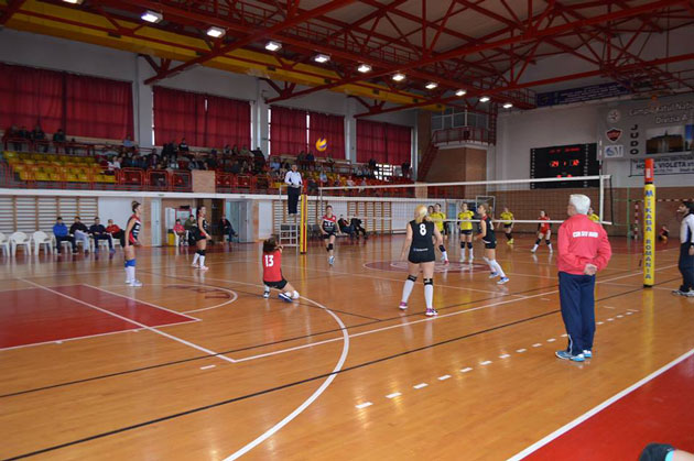 S-au bătut singure!