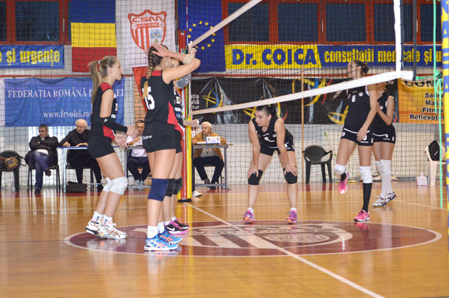 Handbal şi volei la sala LPS