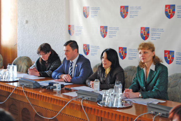 Peste 200 de victime ale violenţei în familie în 2015