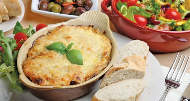 Nu reîncălzi niciodată aceste alimente! Devin extrem de toxice!