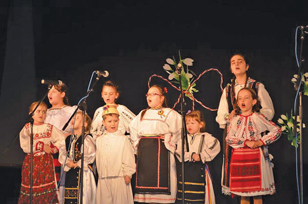 Femeile, cinstite de Direcţia de Cultură