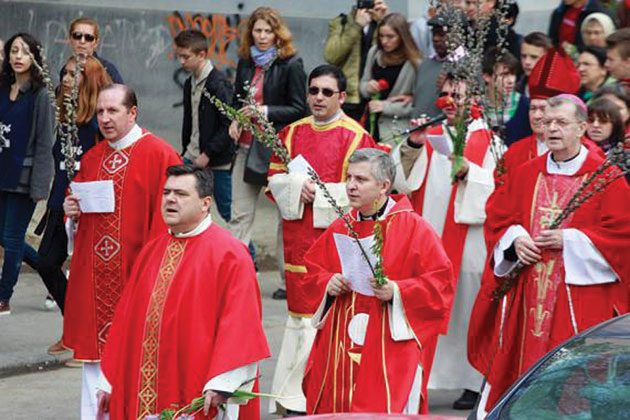 Catolicii au sărbătorit Duminica Floriilor
