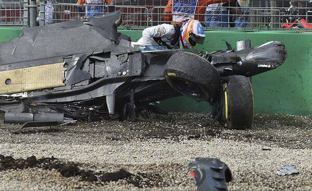 Fernando Alonso, "fericit și recunoscător" că a scăpat nevătămat