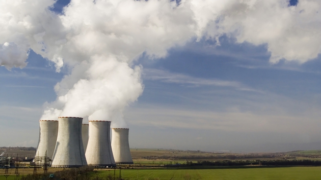 Una dintre cele mai mari companii din România dă afară 2.000 de angajaţi