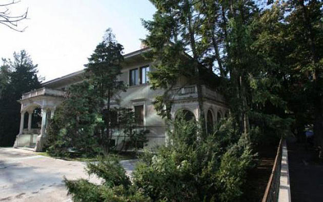 Fosta reşedinţă a Ceauşeştilor a fost deschisă oficial publicului