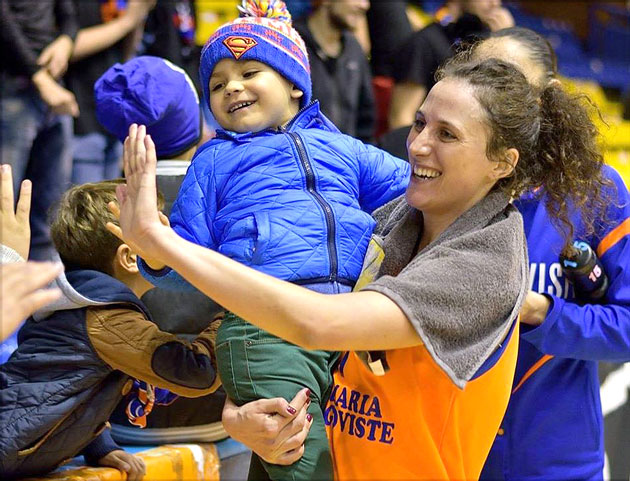 Andrea Olah și Adina Pop în semifinale  cu CSM Târgoviște