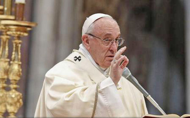 Papa Francisc condamnă ‘’violența oarbă’’