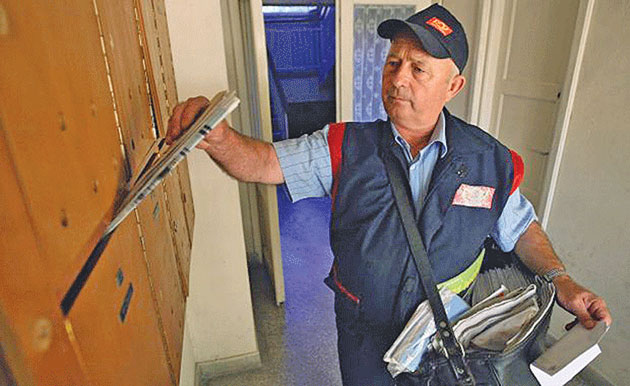 Poștașii și medicii se pregătesc de grevă