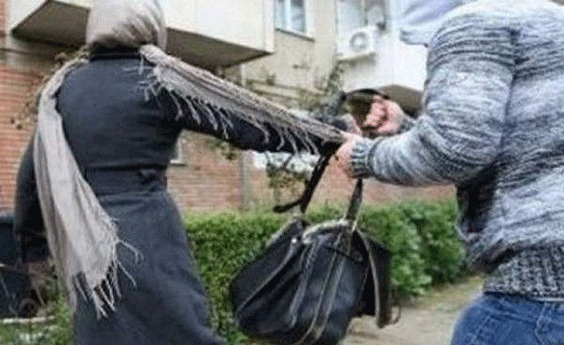 Tâlhărie în centrul Sătmarului. Tâlharul, prins de polițiștii locali